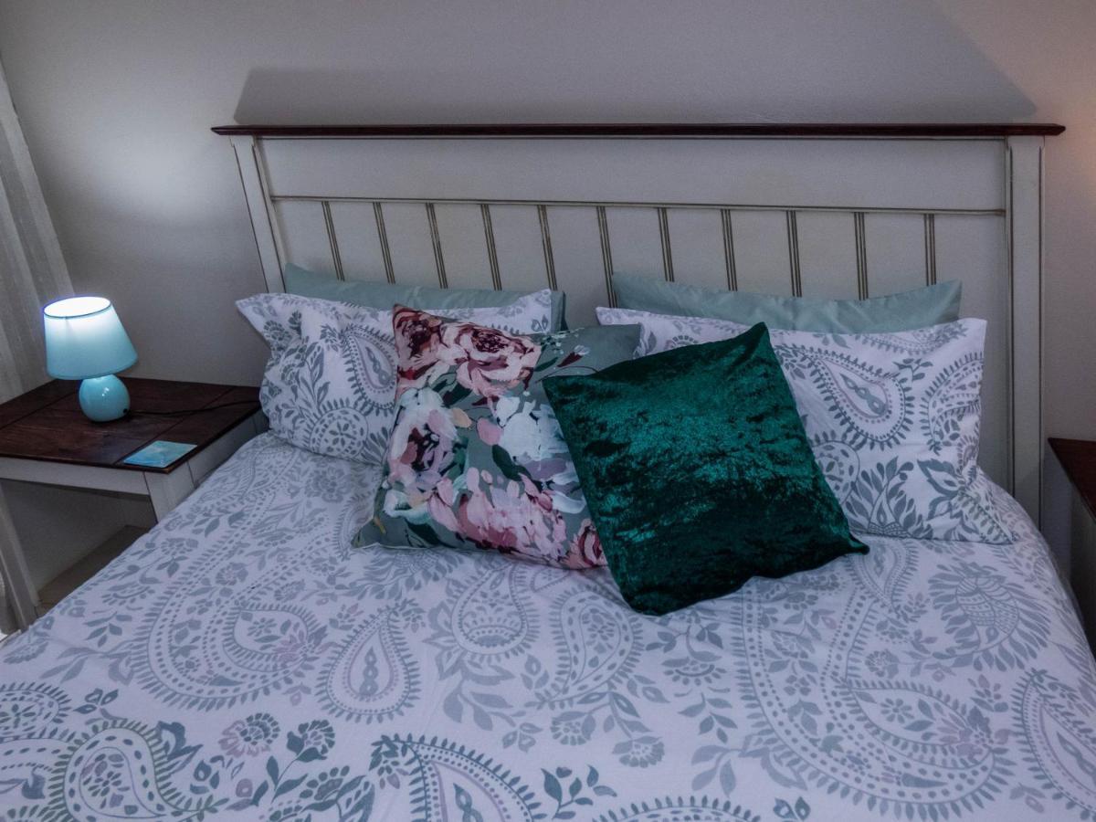 Sheilan House Hotel Port Alfred Bagian luar foto