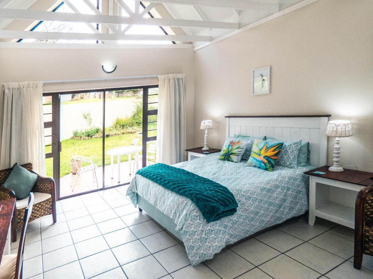 Sheilan House Hotel Port Alfred Bagian luar foto