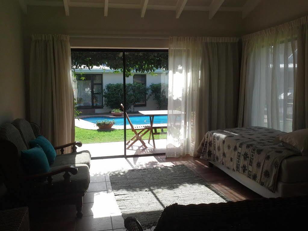 Sheilan House Hotel Port Alfred Bagian luar foto